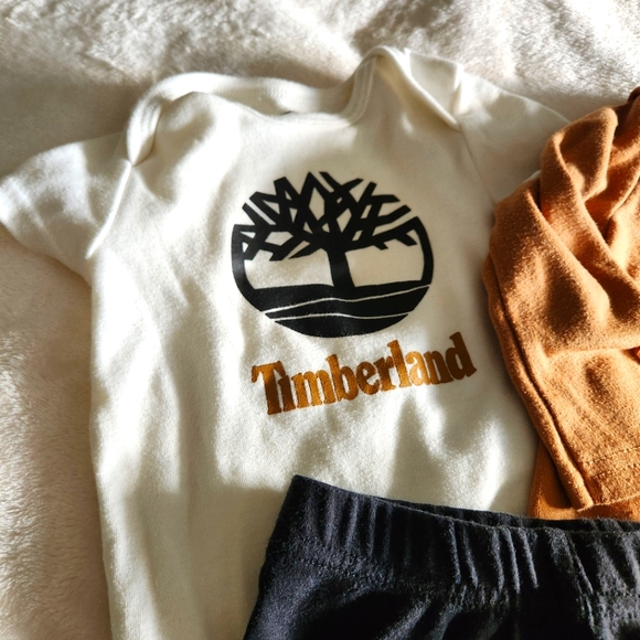 Timberland infant 3 piece outfit - Picture 2 of 5